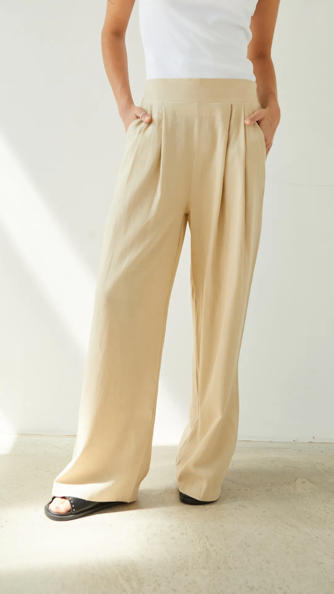 ALEXIS TROUSERS - SAND